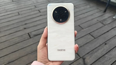 Realme chia tay Realme UI, chuyển hoàn toàn sang dùng ColorOS của Oppo: Đây là những máy Realme sắp nhận ColorOS 17