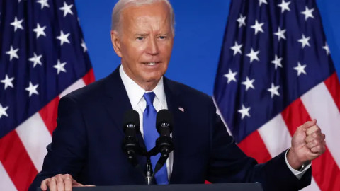 Biden lại lẫn, gọi Harris là ‘Phó Tổng thống Trump’ trong cuộc họp báo solo