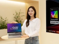 Màn hình OLED đạt cột mốc lịch sử, độ sáng toàn màn hình lần đầu vượt màn hình LED
