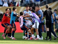 Hơn 23 triệu người ký đơn đòi "cấm cửa" Argentina khỏi các kỳ World Cup