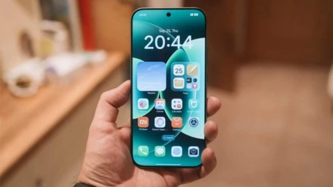 Xiaomi 18 Pro có thể ra mắt toàn cầu với pin 7.000 mAh, hai camera 200MP