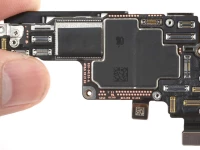 20 năm làm iPhone, Apple chưa bao giờ rơi vào tình cảnh này