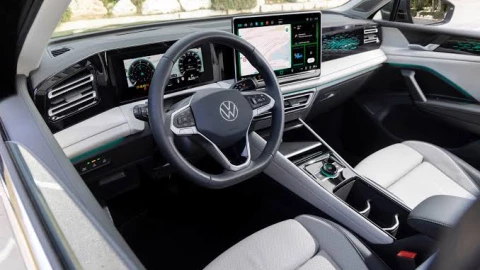 Bí mật vô lăng Volkswagen: Giảm "road rage" chỉ bằng một chạm