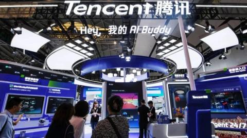 Từ Moonshot, Deepseek đến làm chip: Cách Tencent đang âm thầm xây dựng "đế chế" AI của mình