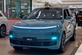 Vì sao Trung Quốc chính thức "khai tử" đèn LED màu xanh trên xe điện?