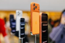 Tại sao Apple vẫn chưa tăng giá sản phẩm cốt lõi và bán chạy nhất của mình?
