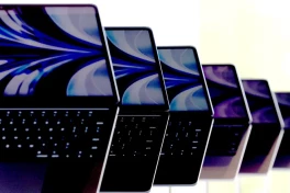 Có nên dán miếng bảo vệ màn hình cho MacBook Air không?