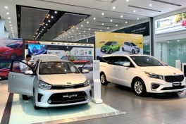 Doanh số bán ô tô ở Việt Nam sụt giảm, các nhà máy lắp ráp chỉ đạt 40% công suất