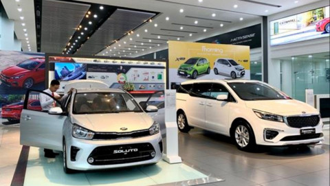 Doanh số bán ô tô ở Việt Nam sụt giảm, các nhà máy lắp ráp chỉ đạt 40% công suất