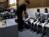 Robot hình người Trung Quốc chạy và nhảy hơn cả người
