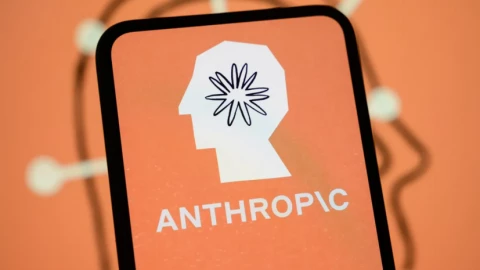 Mỗi tháng đút túi thêm gần chục tỷ USD doanh thu, Anthropic biến OpenAI thành kẻ bám đuổi