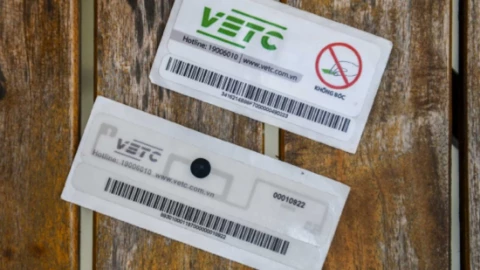 VETC xin lỗi, dừng thu phí quản lý tài khoản: Sai ở đâu?