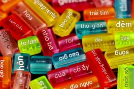 Cách xóa dấu bản quyền của Claude lên nội dung