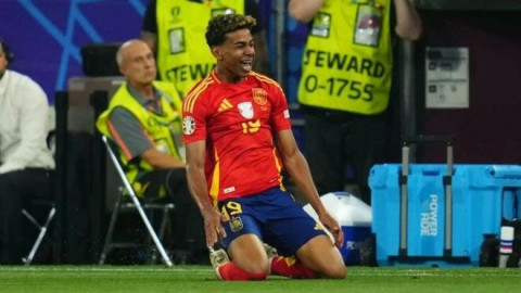 Thần đồng 17 tuổi Lamine Yamal của Tây Ban Nhan sẽ bị cấm đá hiệp phụ trận chung kết Euro 2024