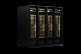 Dựng kịch bản tuồn hàng chục máy chủ AI B300 sang Trung Quốc, quản lý cấp cao Nvidia đối mặt 5 năm tù