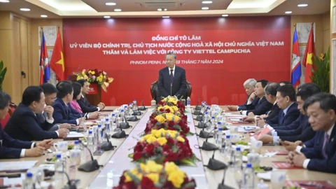 Chủ tịch nước Tô Lâm thăm Metfone, đánh giá cao đóng góp của Viettel tại Campuchia