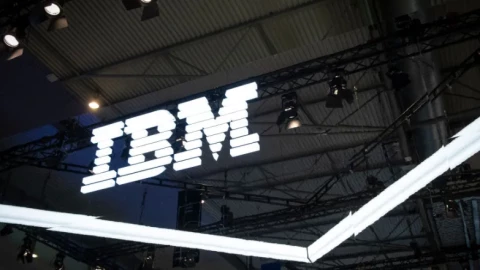 IBM và OpenAI hợp lực: AI tiên tiến đổ bộ vào hàng chục nghìn doanh nghiệp