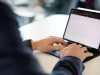 Ai định mua tablet thay laptop cần biết trước 5 điểm này