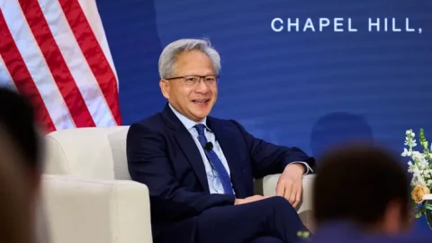 “AGI đã đến rồi!” Jensen Huang vừa khiến cuộc tranh luận về AGI nóng trở lại
