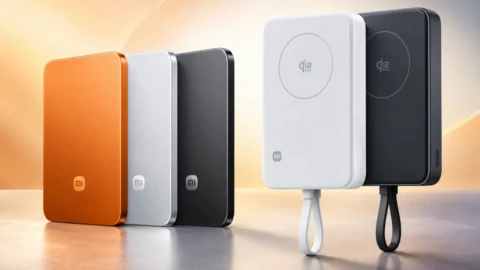 Xiaomi ra mắt loạt sạc dự phòng mới: Có bản siêu mỏng 6mm, bản 20.000mAh sạc nhanh tới 165W