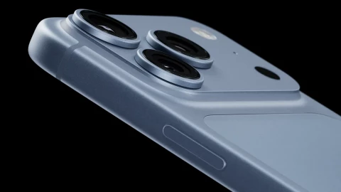 iPhone tăng giá 100 USD ở Mỹ nhưng vì sao tăng đến 4 triệu ở Việt Nam?