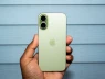 iPhone mới ra mắt, iPhone đời cũ lại tăng giá: đại lý Việt Nam nói gì?