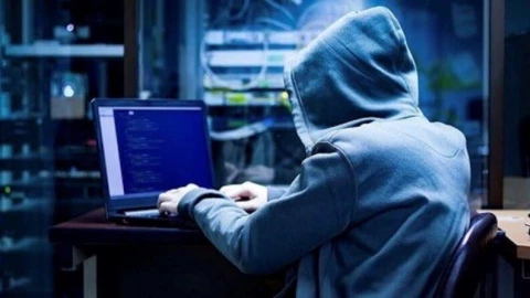Thái Lan cảnh báo chiêu lừa nhắm vào sinh viên, cử người đến tận nơi lấy tiền
