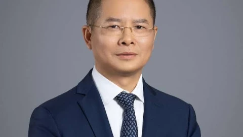 AI Trung Quốc phải tăng tốc, Chủ tịch Huawei tuyên bố