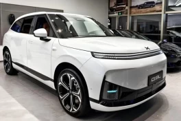 Xpeng G9L đổ bộ: SUV 5 chỗ công nghệ đỉnh cao, giá ưu đãi từ gần 800 tr