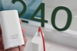 Tốc độ sạc từ 67W lên 240W chỉ sau vài năm: Smartphone Trung Quốc giải bài toán nhiệt độ và chai pin thế nào?