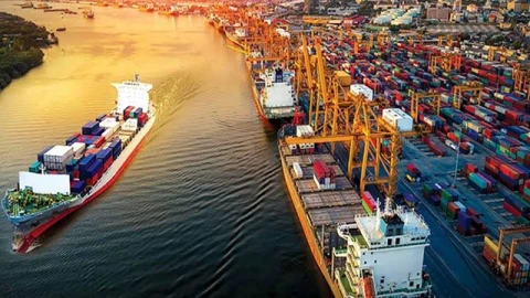 Kinh tế Việt Nam tăng trưởng 9,95% trong quý 3, mức cao nhất trong 4 năm