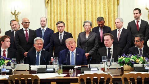 Tổng thống Trump công bố Lực lượng tình báo siêu cấp mới