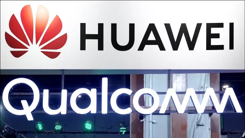 Qualcomm lần đầu tiên trả phí bằng sáng chế 5G và AI cho Huawei