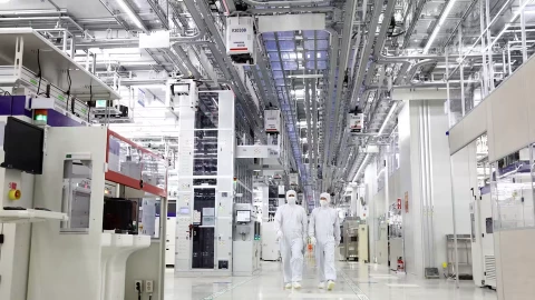 Samsung lãi quý 3 tăng vọt 8 lần lên 80 tỷ USD nhờ cơn sốt chip AI