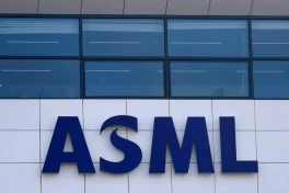 Tương lai ngành chip là cỗ máy "Hyper NA" của ASML và Carl Zeiss, dự kiến sẵn sàng sau 10 năm nữa