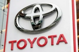 Toyota có phải đang đi theo vết xe đổ của Nokia? Trong mắt của fan xe điện, Toyota đang ngắc ngoải...