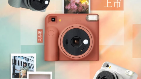 Máy ảnh chụp lấy liền instax Fujifilm SQUARE 2 có các bộ lọc mới và 3 chế độ lấy nét