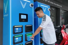 Nên thuê pin hay mua pin xe máy điện VinFast?