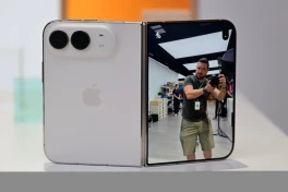 iPhone Duo cháy hàng do Apple gặp khó khăn trong việc tăng tốc sản xuất