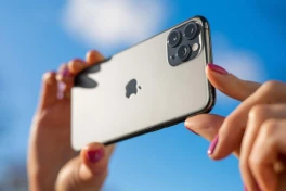 Mẹo chụp người bằng iPhone trông thon gọn hơn: hãy sử dụng đúng tiêu cự