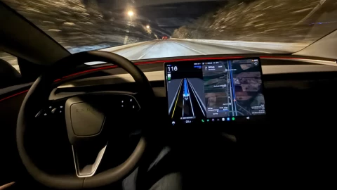 Tesla FSD nhận phê duyệt thứ 8 tại châu Âu, tái đấu EU vào tháng 12