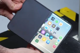 Thử nghiệm thả rơi iPhone Duo: không dùng ốp sẽ là sai lầm lớn