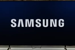 Smart TV Samsung được hỗ trợ cập nhật phần mềm trong mấy năm?