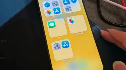 iOS 17 chạy trên Xiaomi REDMI K90 Pro Max! "Pháp sư" Trung Hoa đã làm được