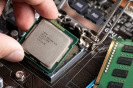 Vì sao Intel thôi không làm chip giá rẻ Pentium, Celeron?