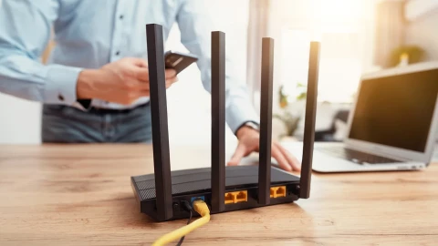 Router Wi-Fi liên tục quá nóng: Nguyên nhân và cách xử lý tránh hỏng linh kiện