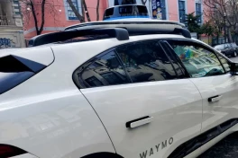 Google rót thêm 5 tỷ đô cho startup xe tự lái Waymo