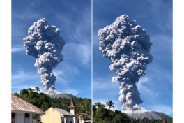 Núi lửa ở Indonesia phun trào, cột tro bụi cao 5km