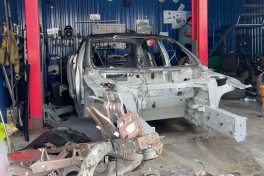 Xe Tesla mang đến công dụng ngay cả Elon Musk cũng không ngờ tới ở Ukraina