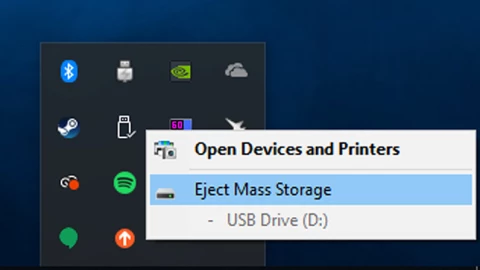 2024 rồi, còn ai ấn nút "Eject" trước khi rút USB ra nữa không?